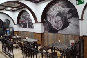 Cafeter&iacute;a &ndash; Restaurante El Rinc&oacute;n de Julio