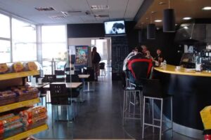 Cafeter&iacute;a-Restaurante HAM