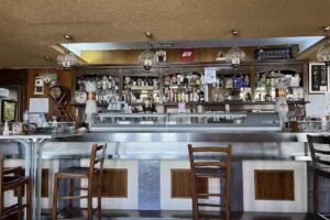 Cafeter&iacute;a Restaurante Petru&rsquo;s