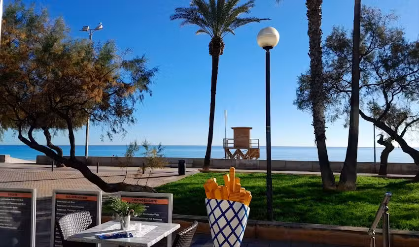 Cafeteria Strandimbiss Bei Petra