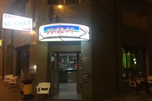 Caf&eacute;teria Sunday