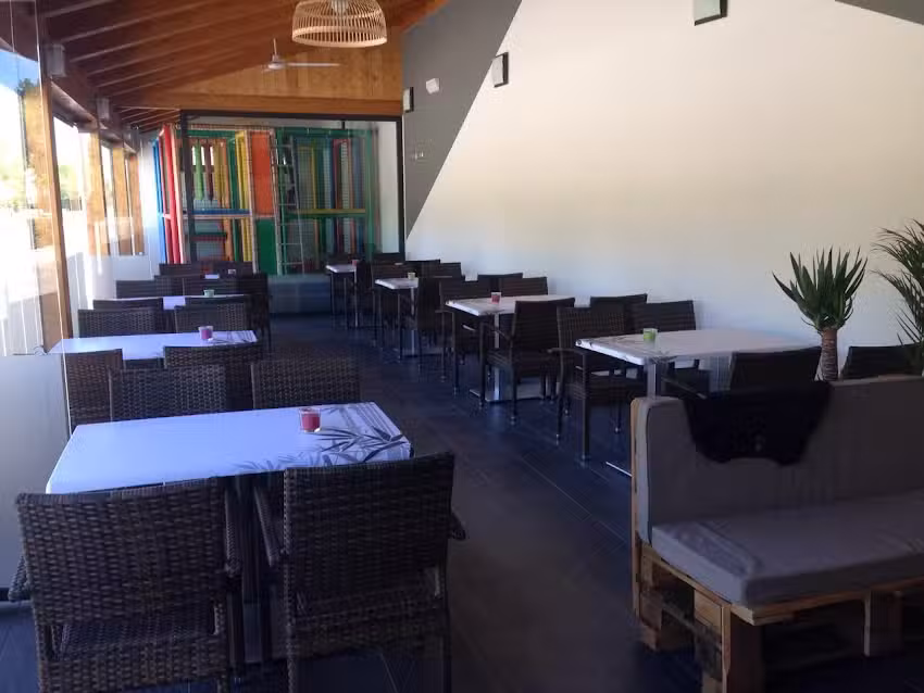 Cafeter&iacute;a Urban Caf&eacute;