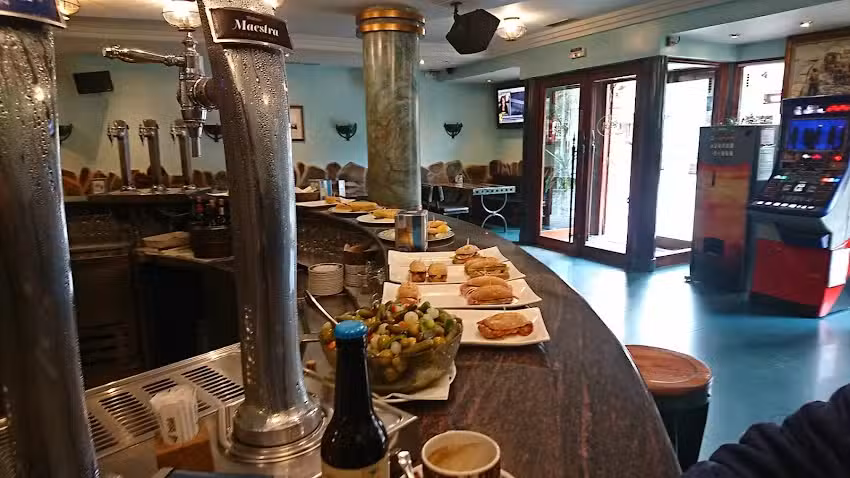 Cafeter&iacute;a Zalburdi