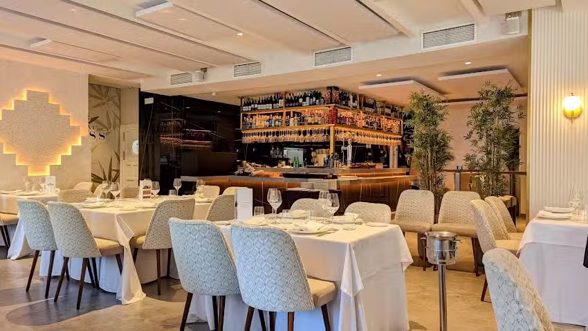 Cala Roche Restaurante Sevilla