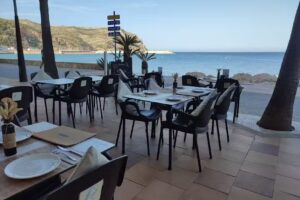 CalaViuda bar & restaurant