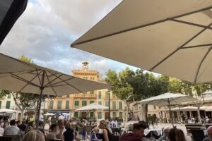 Caliuet BaRestaurant