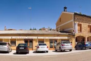Campero Bar Restaurante Hostal