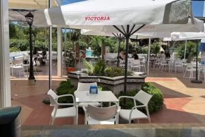 Camping Castillo Coffee & Food &ldquo;Las Ni&ntilde;as&rdquo;