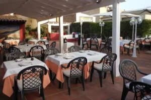Can Pou Restaurant &ndash; Hostal