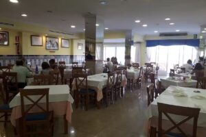 Ca&ntilde;as y Barro