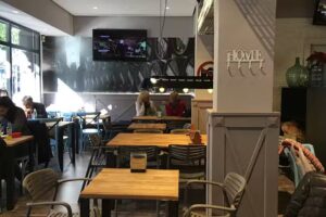 Cap i Cua &ndash; Sant Adri&agrave; del Bes&ograve;s