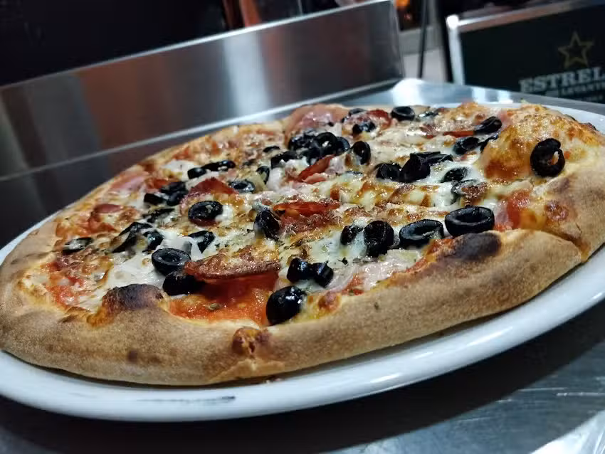 Capitolium Pizza Pozo Estrecho