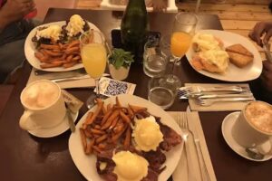 Carmencita Brunch Lavapi&eacute;s