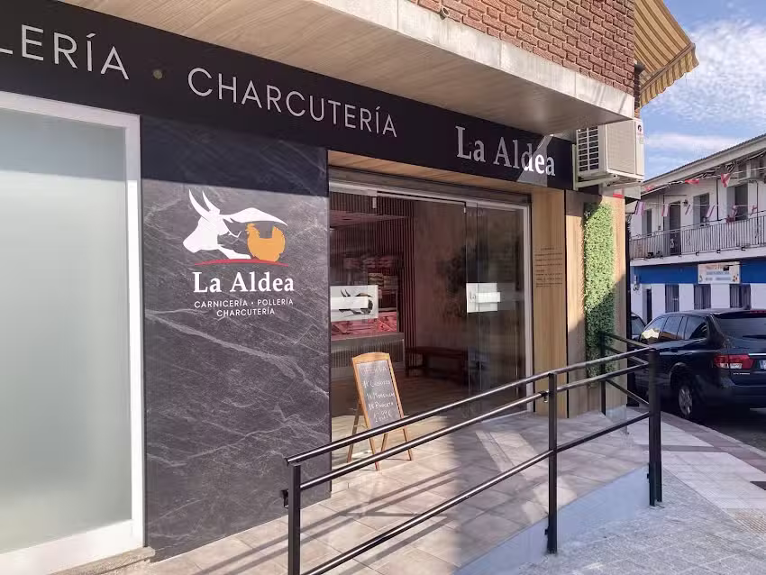 CARNICER&Iacute;A LA ALDEA