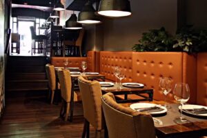 Carn&iacute;voro Wine and Grill