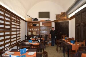 Casa de los Musso, Mes&oacute;n Restaurante