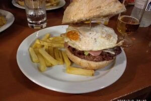 Casa del Pueblo Azadinos