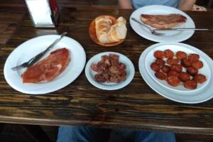 Casa Luci Tapa y Ca&ntilde;a