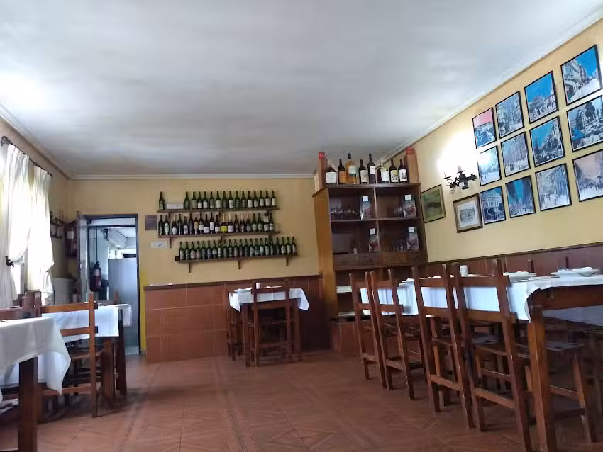 Casa Pin de Amor &ndash; Espichas Ti&ntilde;ana &ndash; Siero &ndash; Asturias