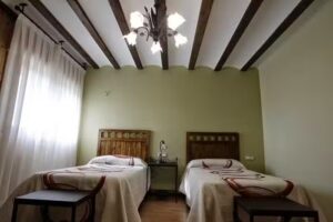 Casa Rural &ndash; Restaurante / Asador Santa Coloma