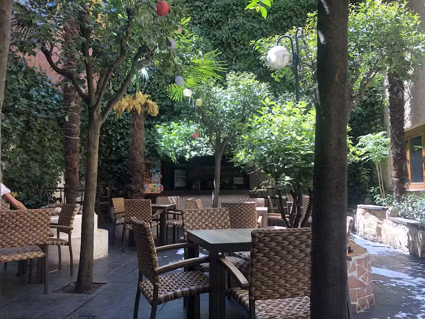 Central Caf&eacute; Jard&iacute;n