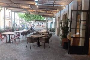 C&egrave;ntric Restaurant & Caf&egrave;