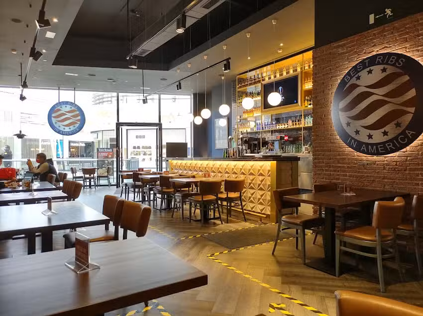 Centro Comercial Islazul