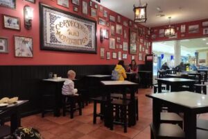 Centro Comercial Pe&ntilde;acastillo