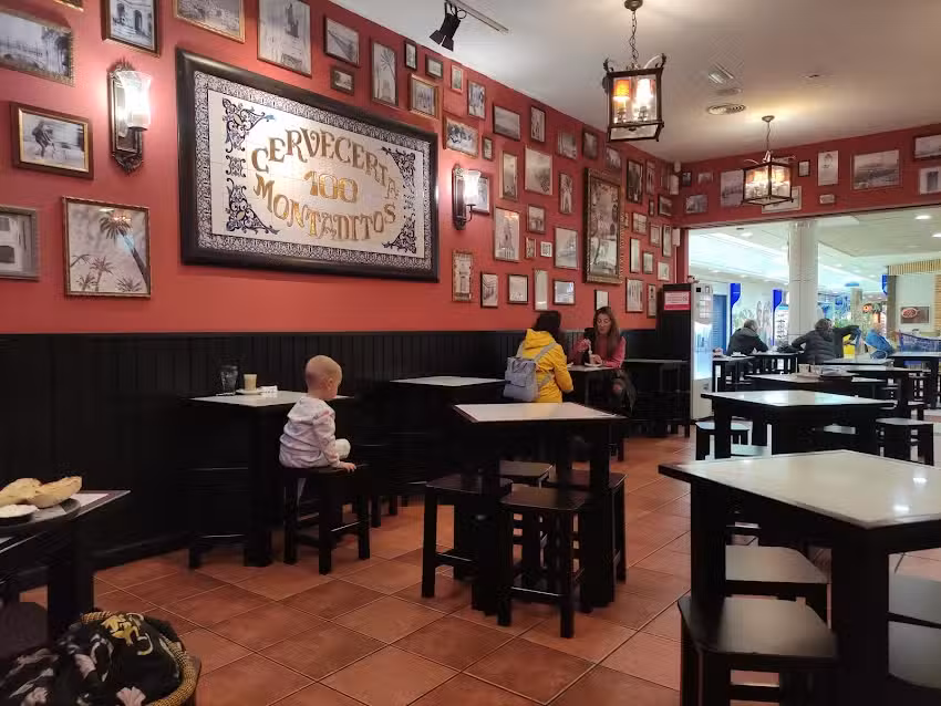 Centro Comercial Pe&ntilde;acastillo