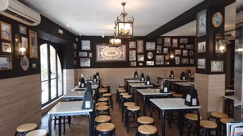 Cervecer&iacute;a 100 Montaditos