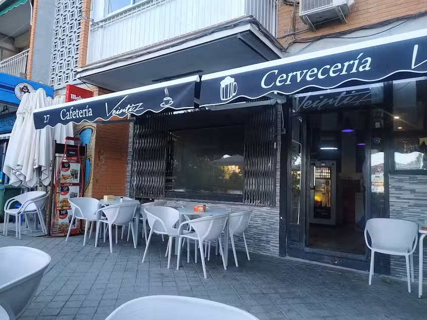 Cervecer&iacute;a 27 Bar de Tapas