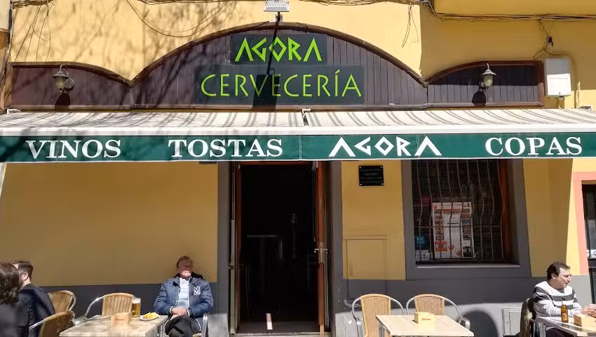 Cervecer&iacute;a Agora