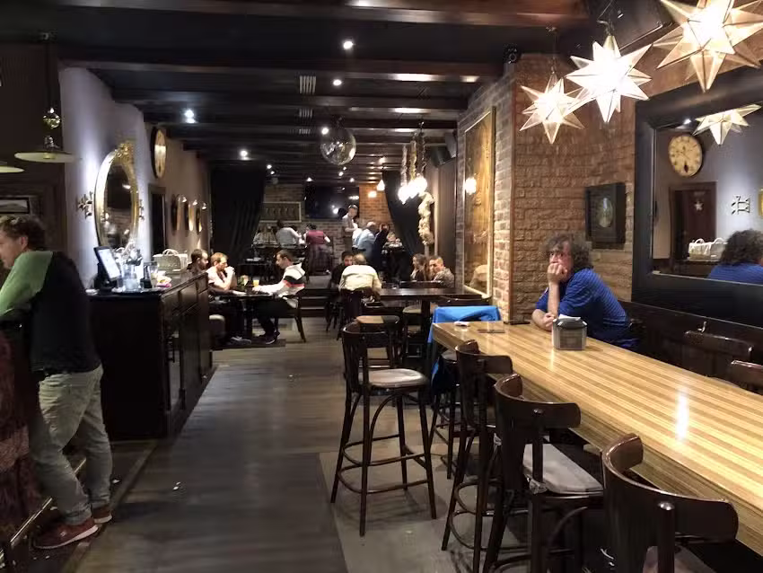 Cervecer&iacute;a BABYLON