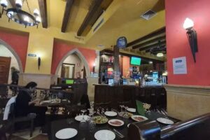 Cervecer&iacute;a Cruz Blanca