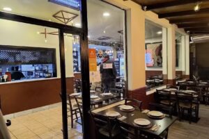 Cerveceria Lola – Avenida La Granja