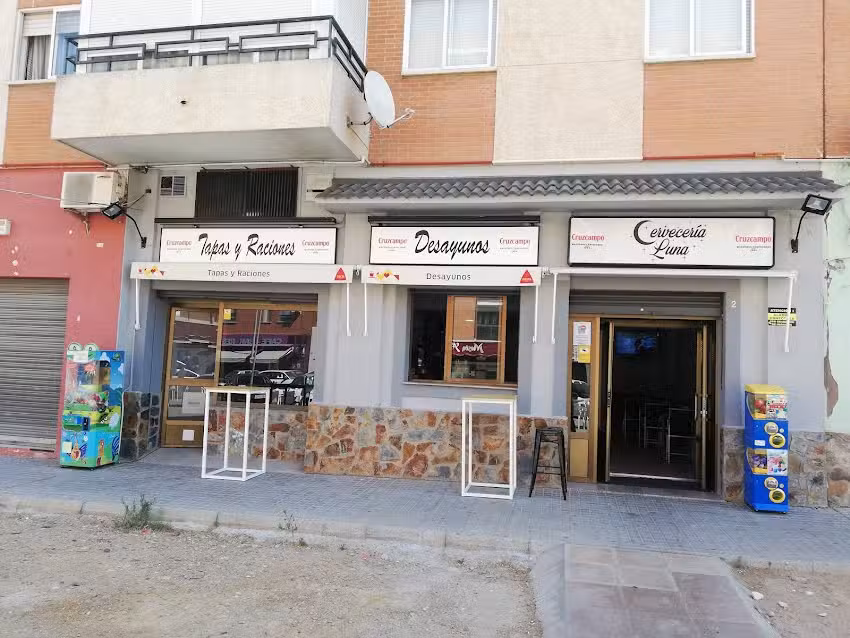 Cervecer&iacute;a Luna &ndash; Badajoz