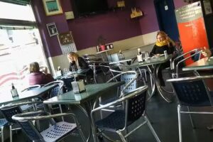 Cervecer&iacute;a Narvi Los Gallegos