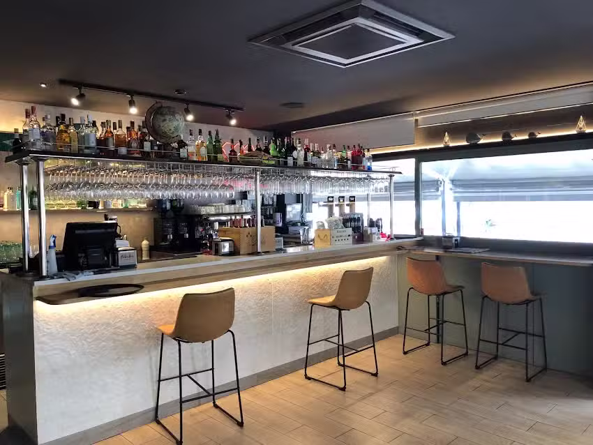 Cervecer&iacute;a Ortzadar