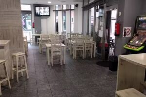 Cervecer&iacute;a Play