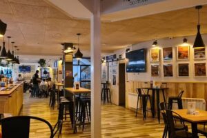 Cervecer&iacute;a Restaurante Flor de Escocia