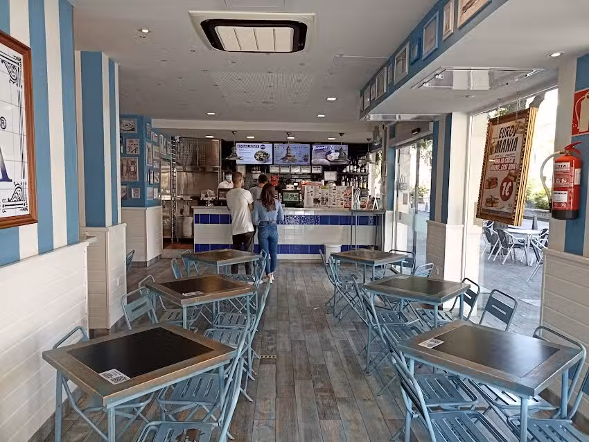 Cervecer&iacute;as La Sure&ntilde;a y 100 Montaditos