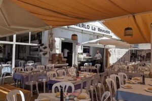 Chiringuito El Merlo – Espetos y Pescado en Pedregalejo | Grupo La Revuelo