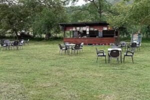 Chiringuito el prau del r&iacute;o Sella