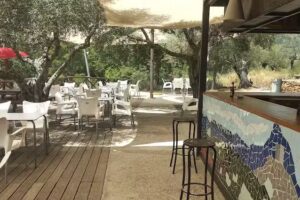 Chiringuito Los Molinos piscina Natural Torre de Don Miguel