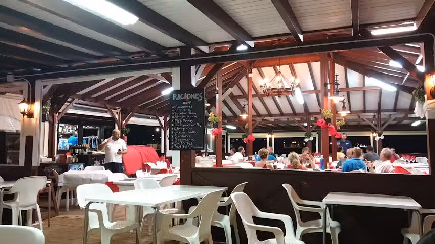 Chiringuito Mar y Arena