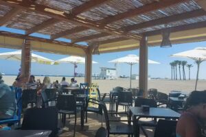 Chiringuito Piropo arrocer&iacute;a