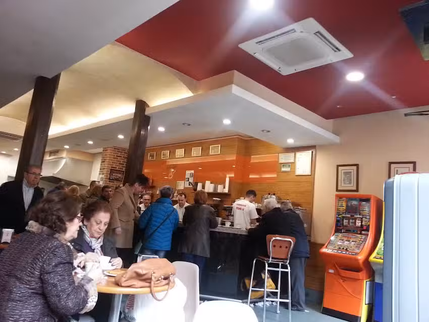 Churrer&iacute;a Chocolater&iacute;a Mal&uacute;