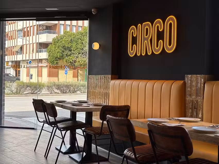 CIRCO BURGER La Eliana