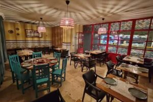 CLP Las Pe&ntilde;as &middot; Restobar