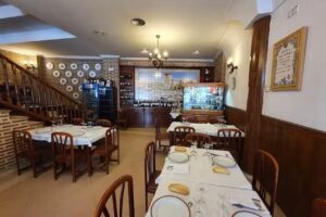 CM Asador Vinater&iacute;a (casa Manolo)